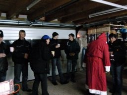 20111209Nikolauswalking